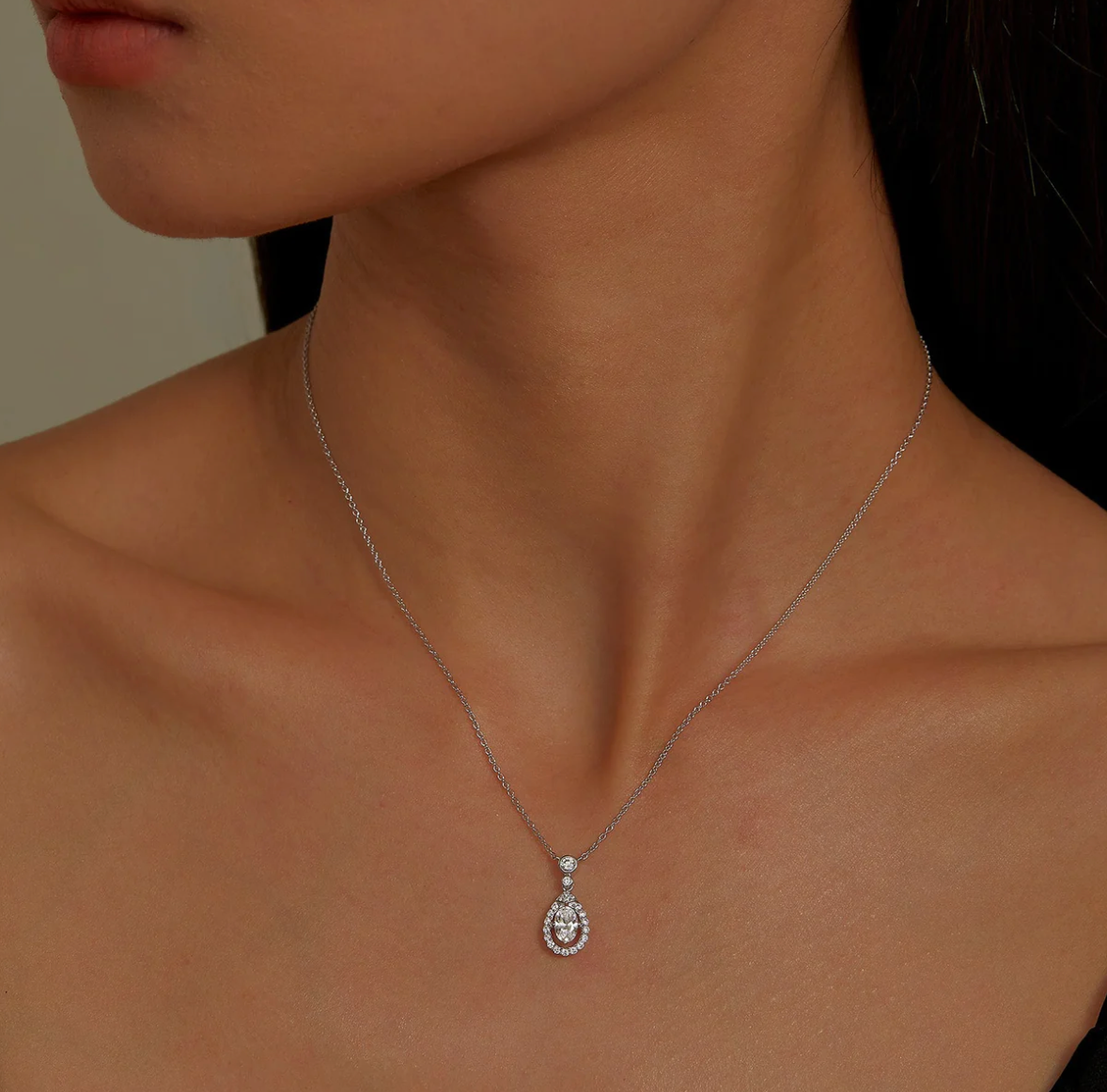 Oval Halo Necklace