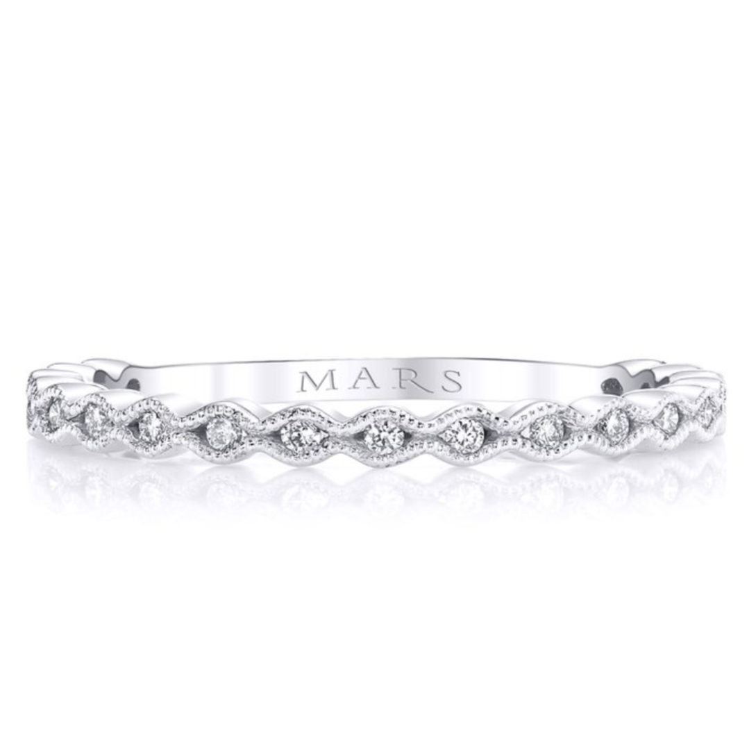 Pinched Milgrain Stack Band