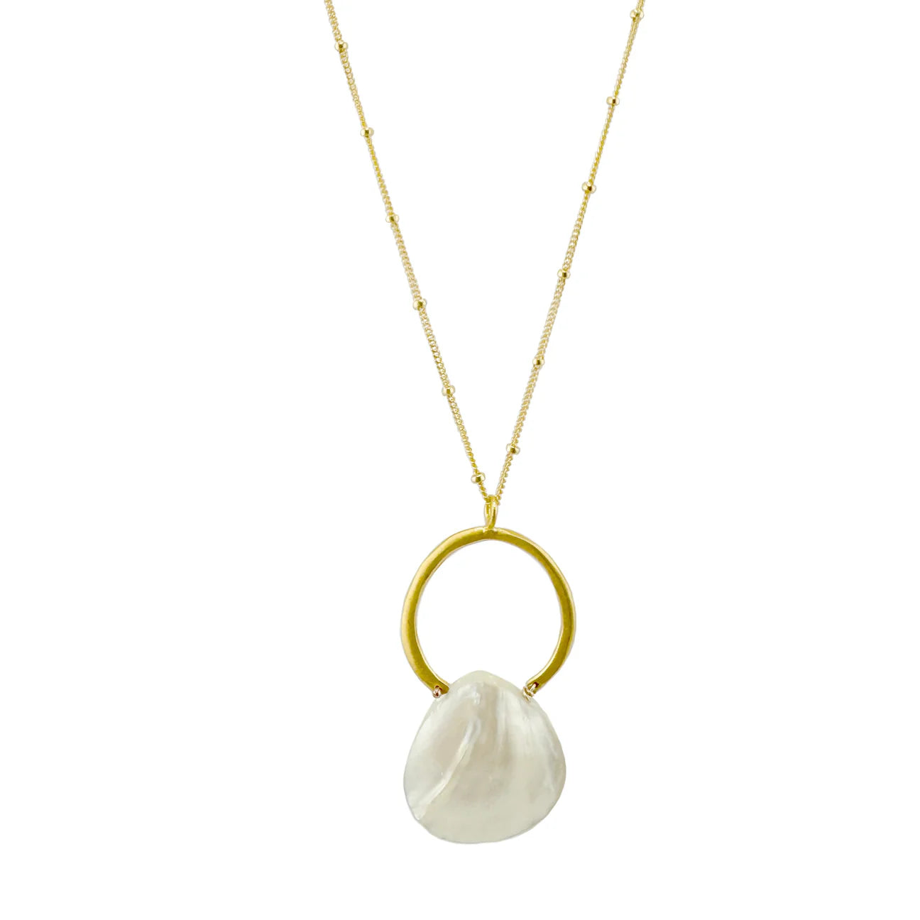 Circle w. Mother of Pearl Drop Necklace