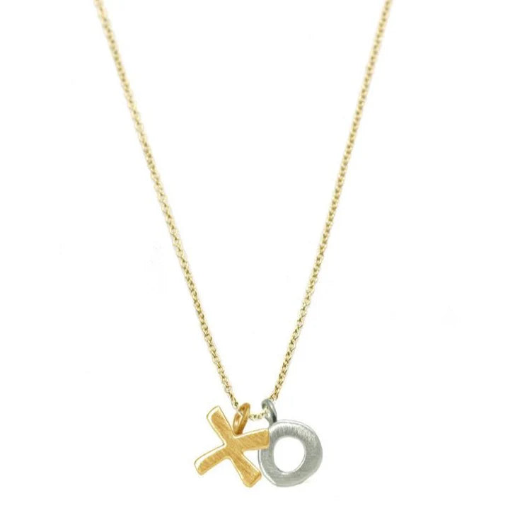 XO Necklace