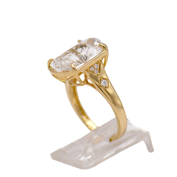 White Topaz Ring