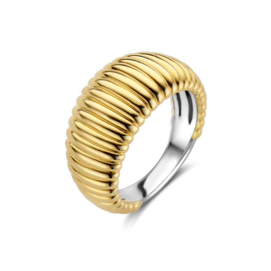 Gold Ribbed Ring