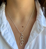 leaves necklace