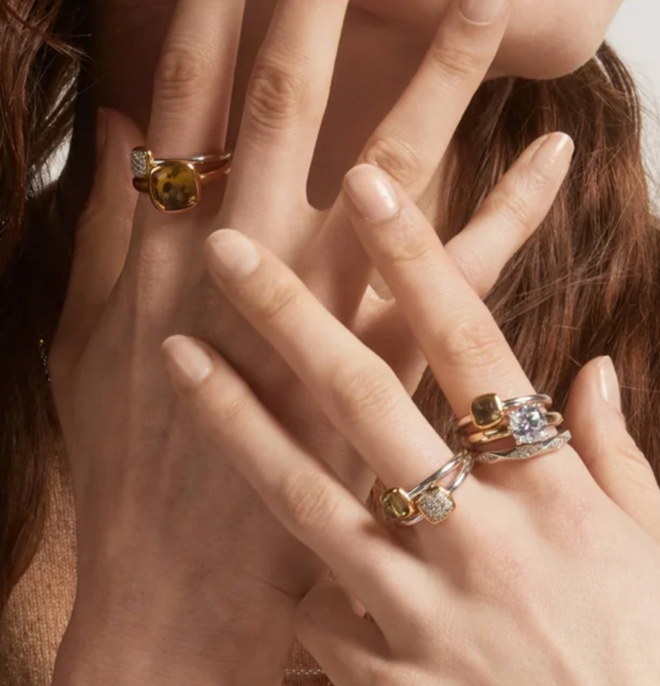 Sparkling Square Ring