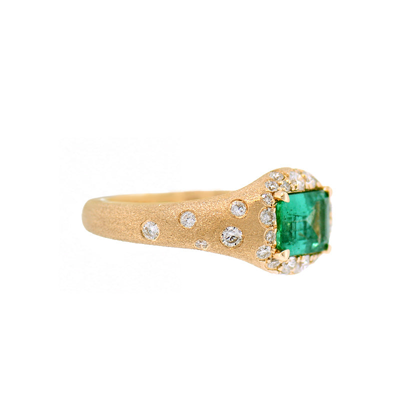 Emerald & Diamond Ring