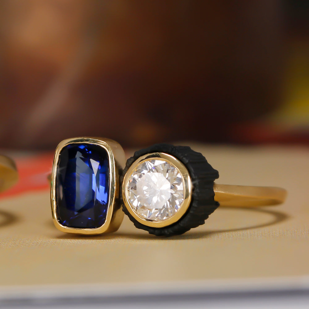 
                
                    Load image into Gallery viewer, Sapphire and Diamond Ring
                
            