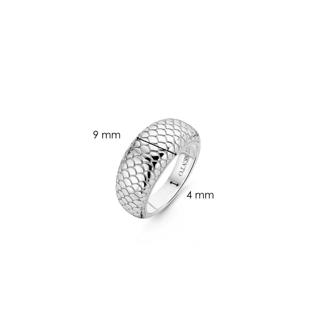 
                
                    Load image into Gallery viewer, Silver Snake Ring
                
            