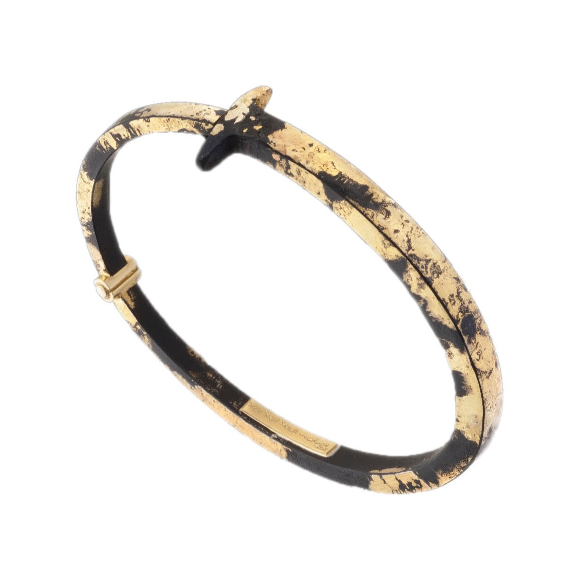 22k Dust Nail Bracelet